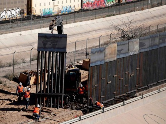 Gobernador de Texas anuncia 250 millones de dólares para financiar muro fronterizo