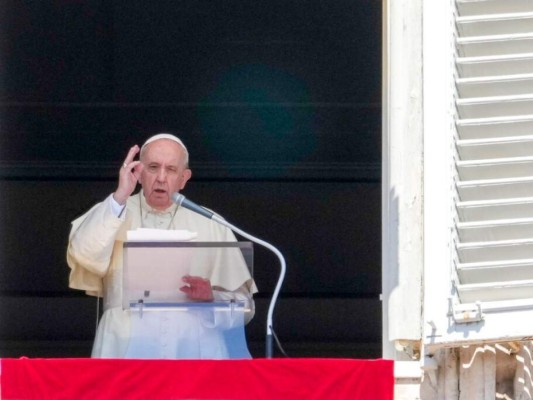 Papa Francisco pide a países recibir a refugiados afganos&nbsp;&nbsp;