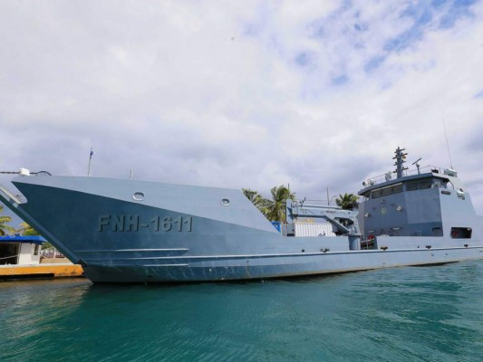 FOTOS: Así es el buque 'Gracias a Dios' que navega en alta mar rumbo a Honduras