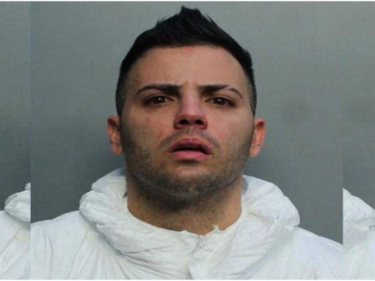 Hombre de Florida admite que mató a tiros a su madre