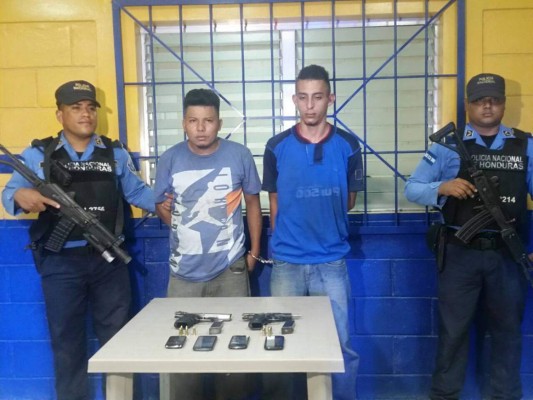 Caen supuestos pandilleros con más de mil piedras de crack