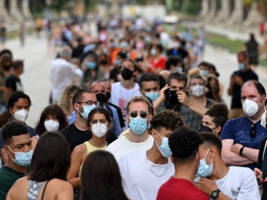 Lo que se sabe de la variante Ómicron, declarada 'preocupante' por la OMS