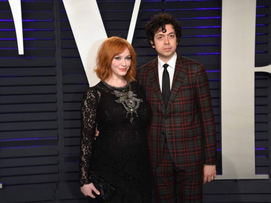 Estrella de 'Mad Men' Christina Hendricks pide divorcio