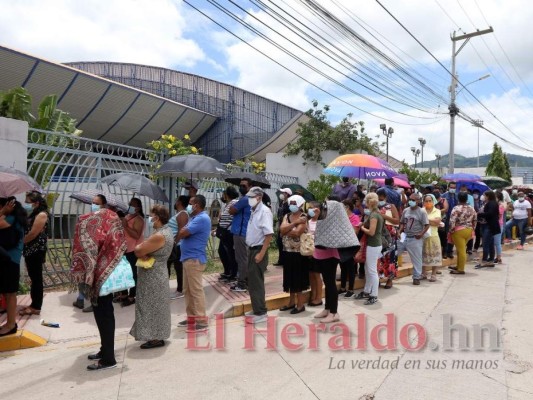 Con aplicación de segundas dosis anticovid inicia sexta campaña en la capital