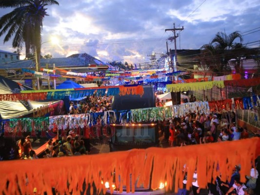 FOTOS: Color y fiesta en el carnaval de La Ceiba