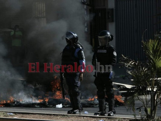 FOTOS: Capitalinos protestan para exigir el saco solidario ante crisis por Covid-19