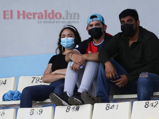 Belleza presente, aglomeraciones y llenazo, así se vivió el clásico entre Motagua y Olimpia