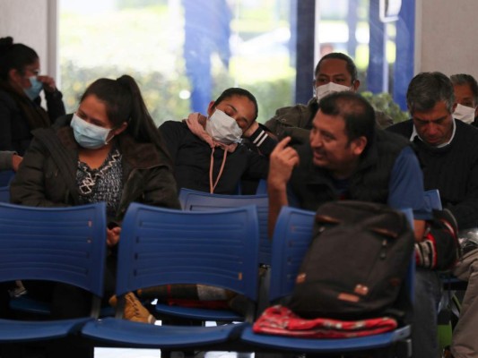 FOTOS: Coronavirus en México provoca escasez de mascarillas y zozobra