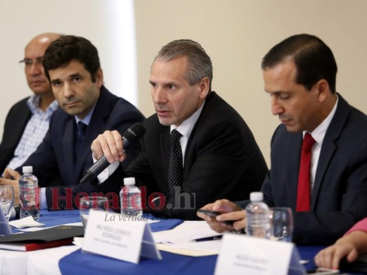 Programan visita del FMI al país para el 22 de abril