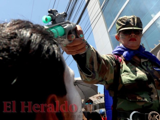 FOTOS: Impactantes imágenes captadas durante manifestación de la Plataforma de Salud y Educación en la capital de Honduras