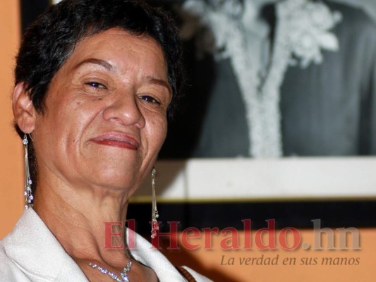 'Nosotras: Esas Sujetos', el épico poema de Juana Pavón a las mujeres hondureñas