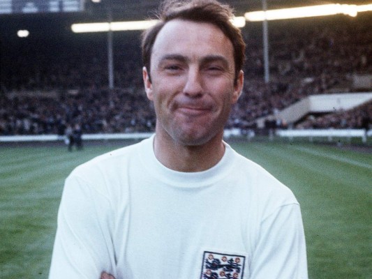 El legendario Jimmy Greaves recibe alta hospitalaria