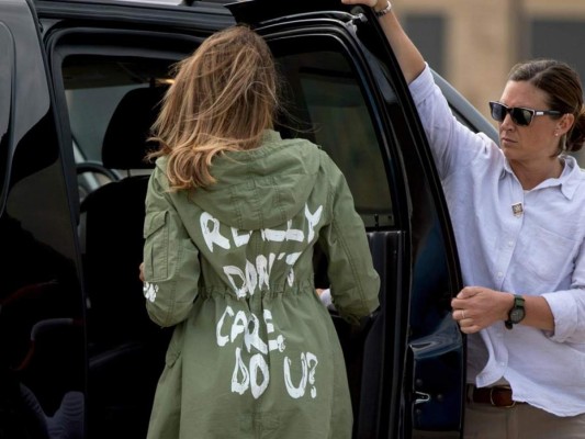 Las 5 revelaciones más explosivas sobre Melania Trump en biografía no autorizada