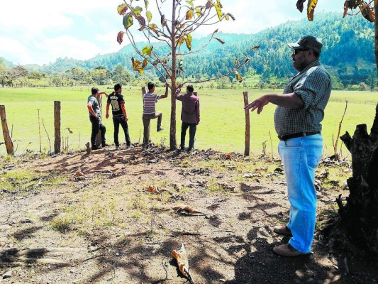 Jóvenes de Trojes esperan hace tres años un centro regional de la UNA