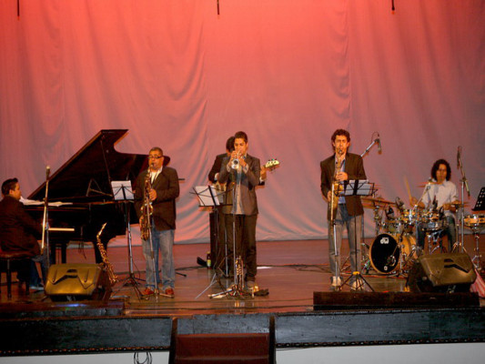 Noche de jazz en el Teatro Nacional Manuel Bonilla