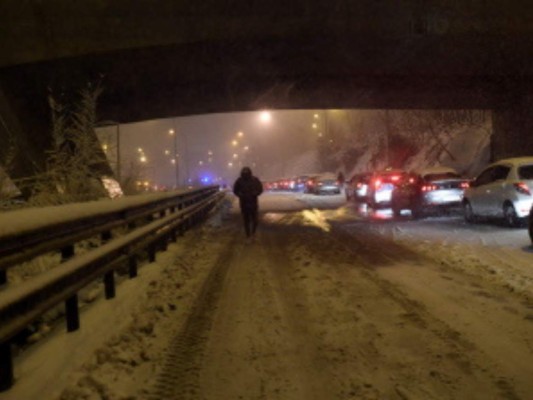 Limpieza en las calles de Madrid tras la nevada Filomena (FOTOS)  