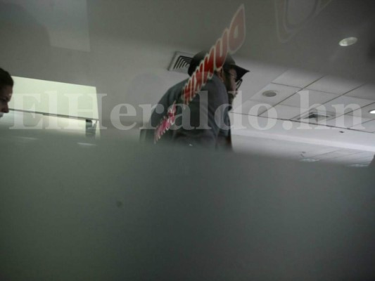 Familia del pastor Jorge Machado sale de Honduras rumbo a Estados Unidos