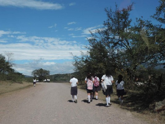 Tránsito vehicular aumenta en un 20 por ciento en el Canal Seco
