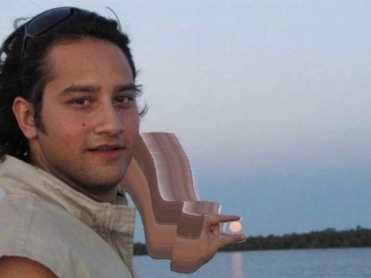 Pidió ayuda con Photoshop por Internet y esto fue lo que obtuvo