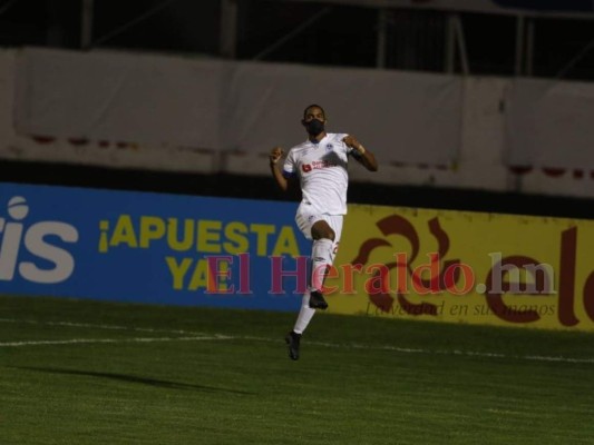 Olimpia acaricia el liderato de la zona central tras propinarle una goleada 5-0 al Platense