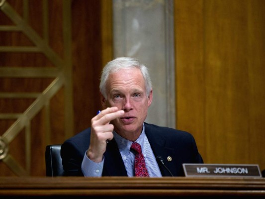 Senador de EEUU pide invertir en el caribe hondureño para evitar migración infantil