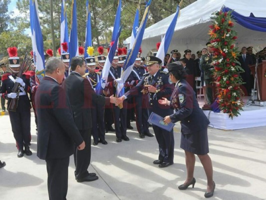 Nueva cúpula de la Policía Nacional asume cargo durante ceremonia de 136 aniversario