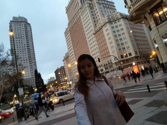 Elsa Oseguera finalmente se fue a España