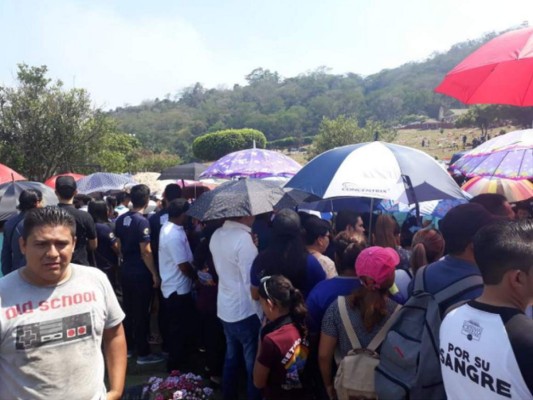 FOTOS: El último adiós a la pastora Ninoska de Ponce