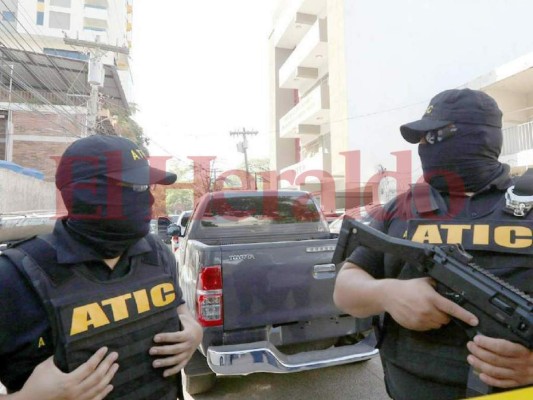 Crean equipo especial para buscar a prófugos de la justicia