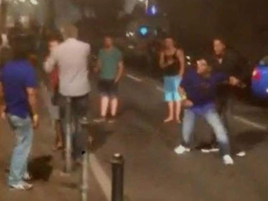 VIDEO: Maradona se va a los golpes e insulta al Kun Agüero