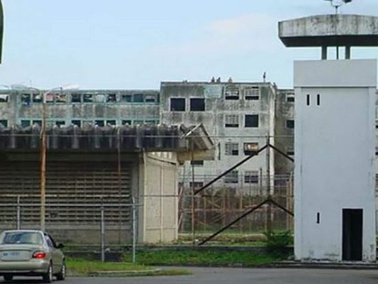 Al menos 17 muertos y nueve heridos deja motín en cárcel de Venezuela