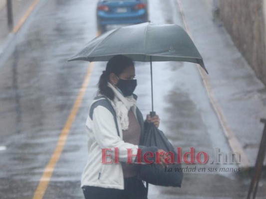 Dan dos días de asueto a empleados públicos por tormenta Eta