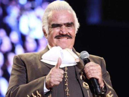 Vicente Fernández presentó una 'agudización de su estado de salud', según médicos