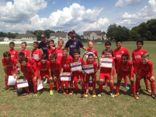 Niño hondureño lucha por jugar en las escuelas del FC Barcelona