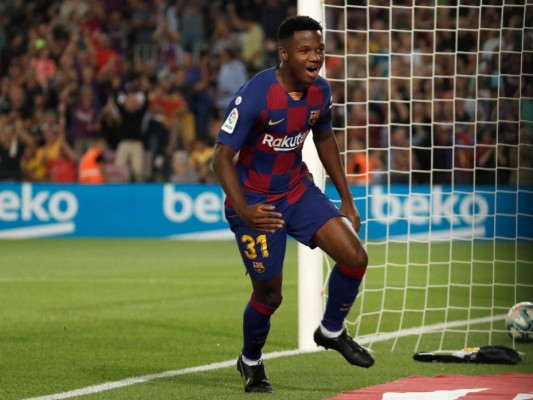 Ansu Fati marca récord como el más joven en debutar en Champions League