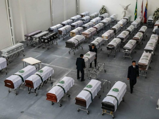 En tres vuelos diferentes llegarán restos de jugadores Chapecoenses a Brasil