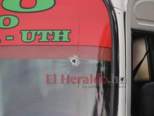 Paro de transporte público provoca enfrentamientos y caos en la capital (FOTOS)