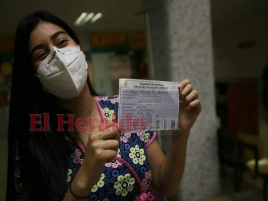 Vacunación anticovid en Honduras: 2,102 empleados de Salud ya fueron inmunizados