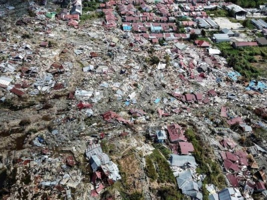 15 imágenes para recordar los 15 años del devastador tsunami en Indonesia