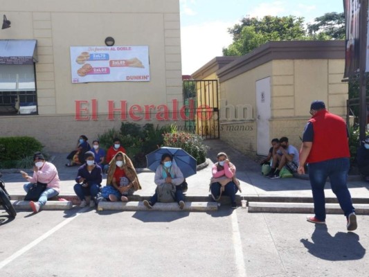 Dramáticas imágenes de la pandemia en Honduras: hospitales a punto del colapso