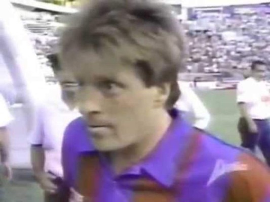 Pelea con un hondureño y golpes en la cancha: escándalos de Miguel Herrera