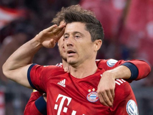 Gigante: El recorrido de Lewandowski para alcanzar la gloria como futbolista