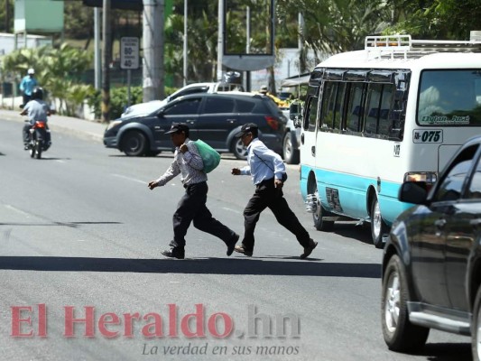 FOTOS: 'Cruces de la muerte' en la capital, escenarios teñidos de sangre por imprudencia de hondureños