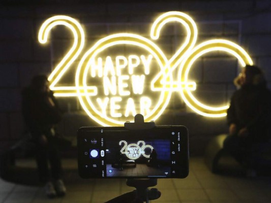 FOTOS: Lágrimas y rezos en bienvenida 2020, inicio de nueva década