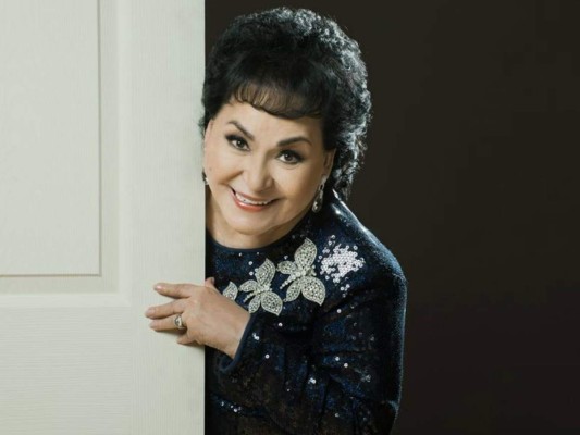 Foto: Carmen Salinas muestra cómo lucía a los 17 años