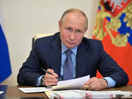 Putin declara una semana libre para frenar los contagios del covid