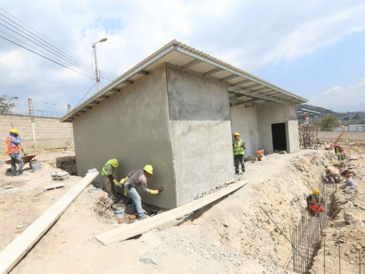 Honduras: Bomberos tendrán moderna piscina para entrenamiento acuático