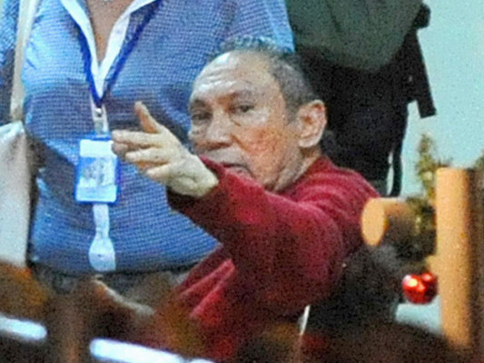 Noriega reaviva heridas en Panamá