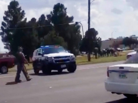 FOTOS: Incertidumbre y blindaje policial tras mortal tiroteo en Texas
