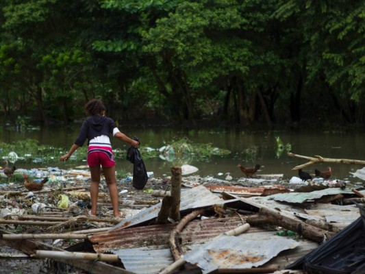 Huracán Matthew avanza hacia Cuba tras dejar siete muertos en Haití y Dominicana